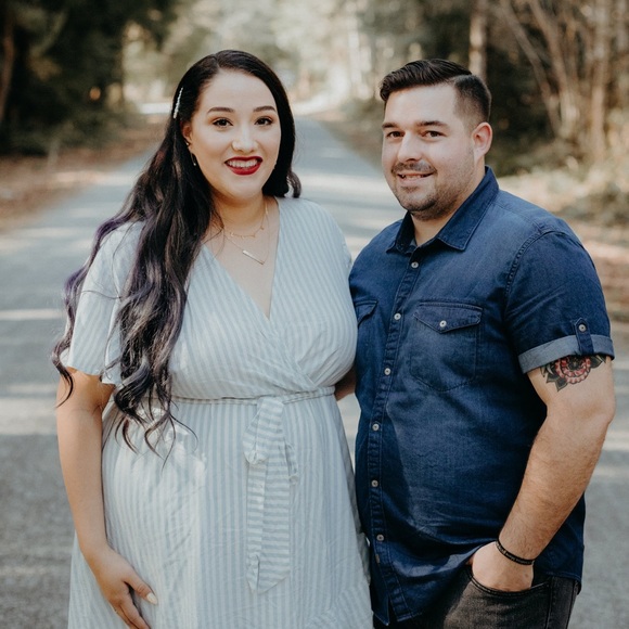 Meet your Posher! - Picture 4 of 5